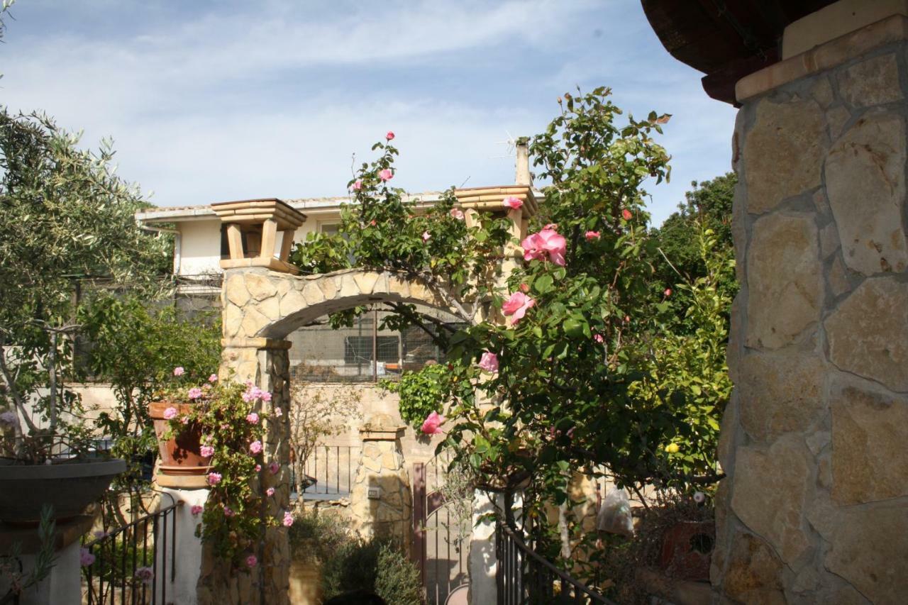 Graziosissima Villa Capitana Exterior foto